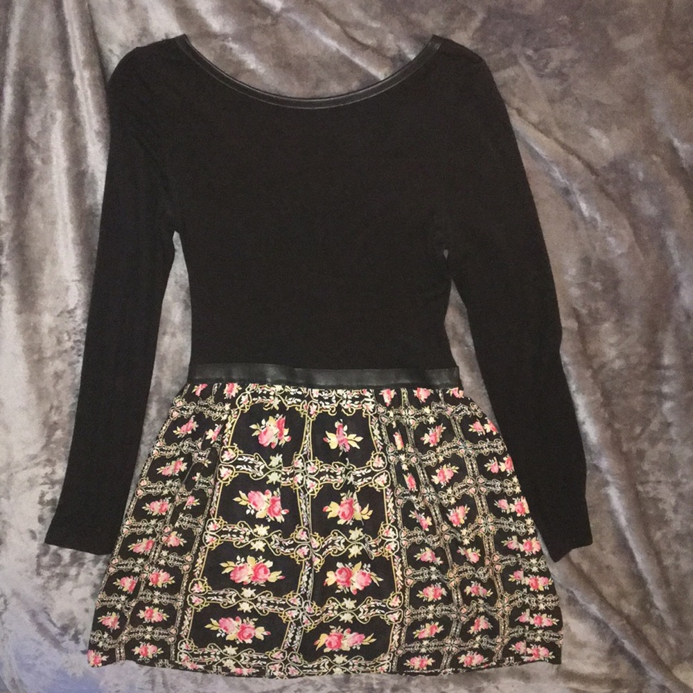Aqua long sleeve black & patterned dress - medium